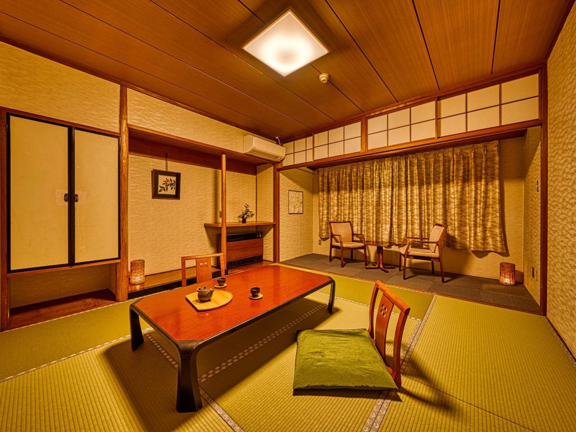 Ooedo Onsen Monogatari Enakyo Hotel Buitenkant foto